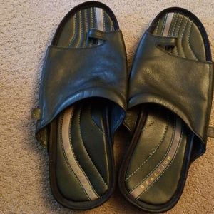Kenneth Cole Reaction Black Mens Slippers Sandals